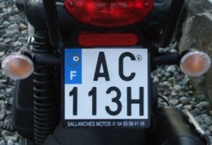 Plaque d'immatriculation pour les motos
