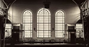 Style industriel - grandes fenêtres