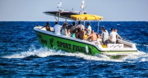 speed-boat-1640215_1920 (1)